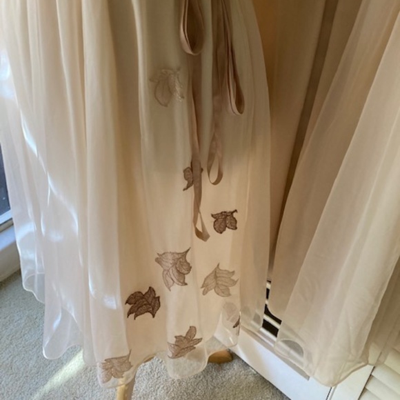 1960's Van Raalte Waltz Length Peignoir Set - Picture 11 of 15